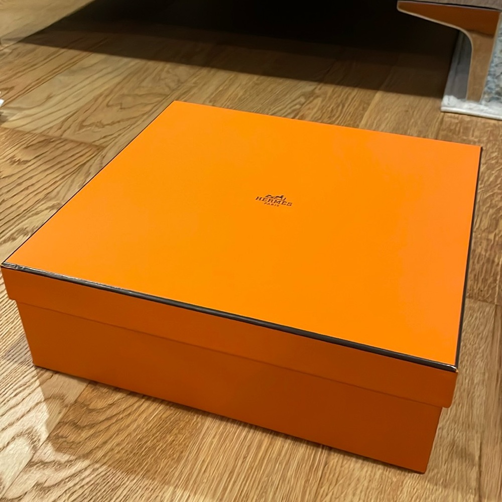 Hermes Paper Box